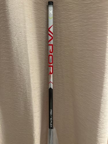 Senior Right Handed P92 70 Flex New Vapor Hyperlite Hockey Stick