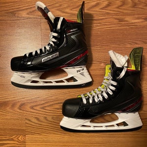 Used Bauer Regular Width  Size 9 Vapor X Velocity Hockey Skates