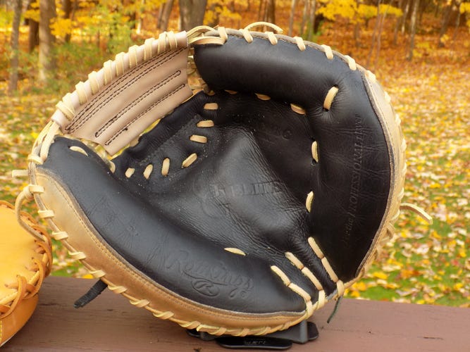 Used Rawlings Right Hand Throw Catcher's Gold Glove Elite Baseball Glove 32.5"