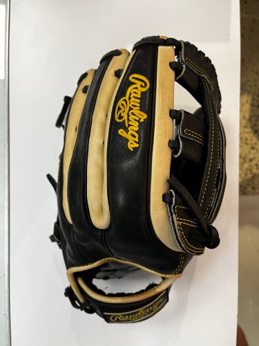 Outfield 12.75" Heart of the Hide Baseball Glove