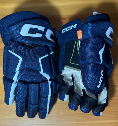 CCM Tacks AS580 Hockey Gloves 14” Navy/White