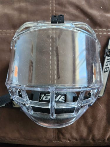 Used Small Bauer Jr Concept 3 Full Shield