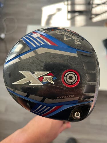 Men's Right Handed Stiff Flex 10.5 Loft XR Driver