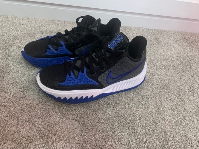 Nike kyrie low basketball shoes
