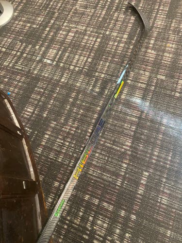 New Trigger 6 Pro Stick 85 flex Senior Right Handed P92M Extended