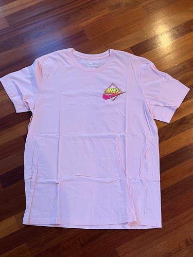 Nike Sportswear Rollerblading Iguana T Shirt XL