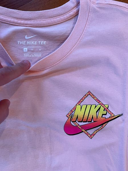 Nike Sportswear Rollerblading Iguana T Shirt XL
