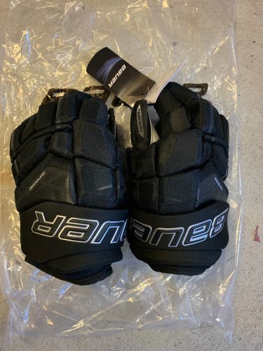 14” Bauer Ultrasonic Hockey Gloves