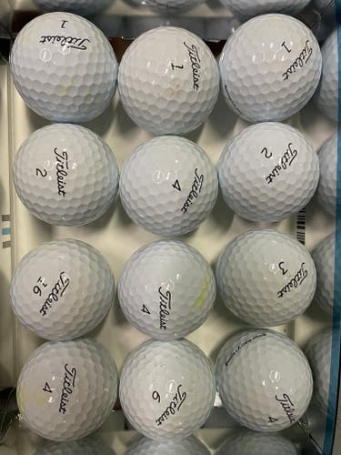 New Titleist Pro V1 Balls 24 Pack