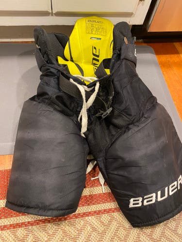 Junior Small Bauer  Supreme S29 Hockey Pants