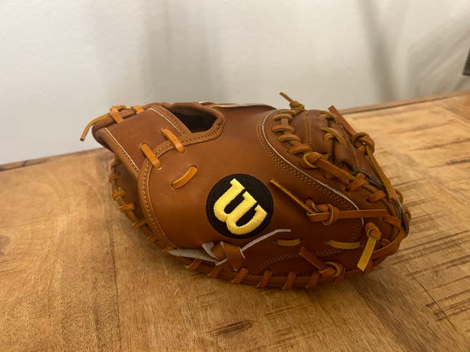 *RARE* A2000 28.5 Catchers Training Glove