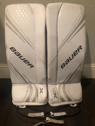 24" Bauer Vapor X2.7 Goalie Leg Pads Junior XS