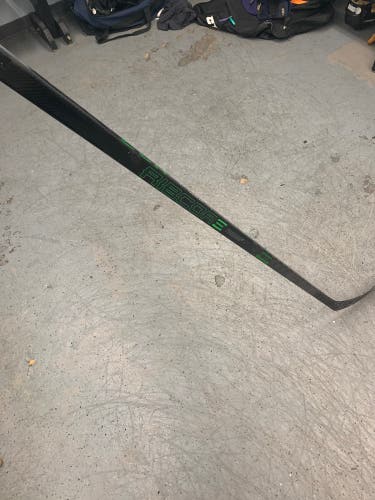 Senior Right Handed P92 Pro Stock JetSpeed FT3 Pro Hockey Stick