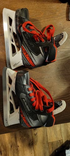 Junior Used Bauer Vapor X2.7 Hockey Goalie Skates Regular Width Size 1