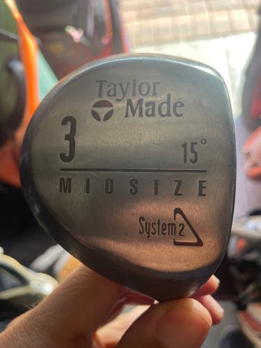 Taylormade midsize golf club 3.  In right Handed  Graphite shaft  In regular