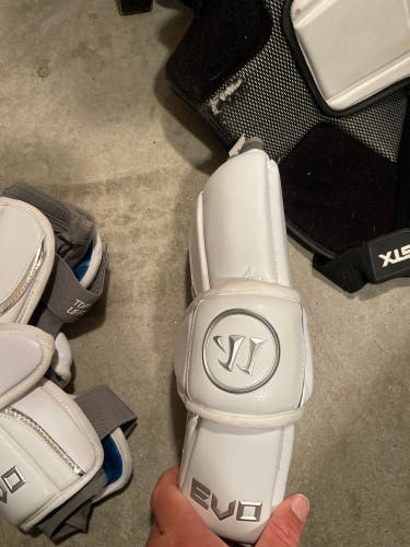 Warrior evo arm pads