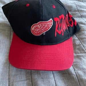 Vintage Detroit Red Wings Youth Snapback Hat
