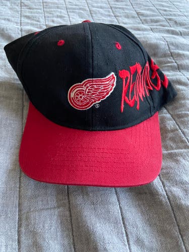 Vintage Detroit Red Wings Youth Snapback Hat