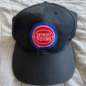 Vintage Detroit Pistons Snapback Hat