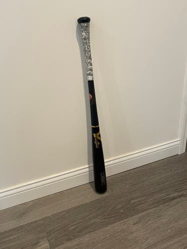 Used Victus (-3) 29 oz 32" Jc24 Bat