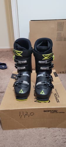Fischer RC4 60 Junior Ski Boots 25.5