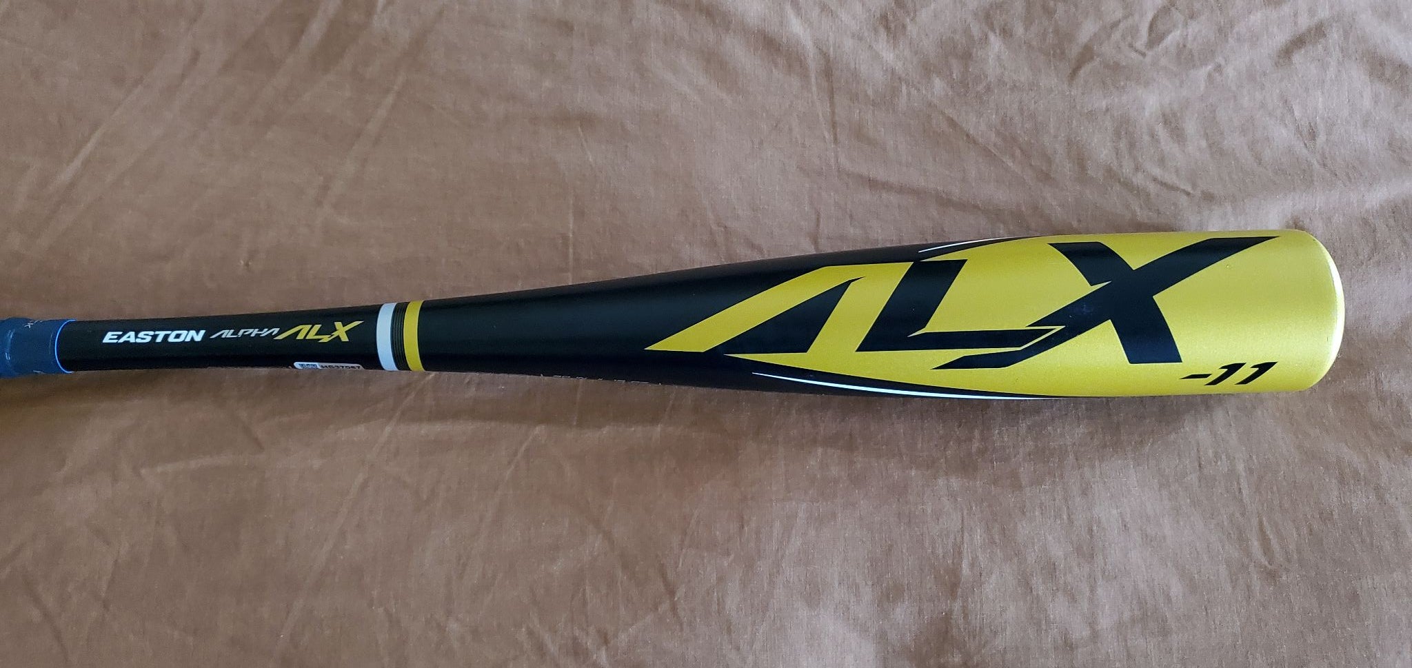 New Easton Alloy Alpha ALX Bat (-11) 19 oz 30