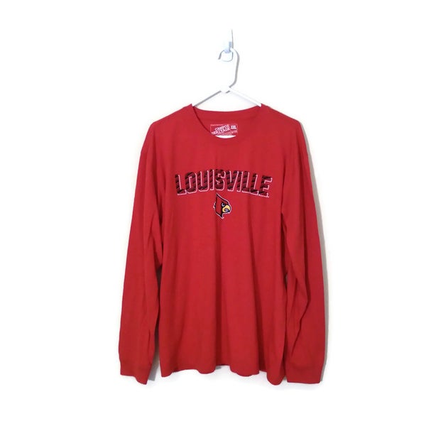 LOUISVILLE CARDINALS BASKETBALL RED GRAPHIC LOGO COTTON T-SHIRT ADULT SMALL