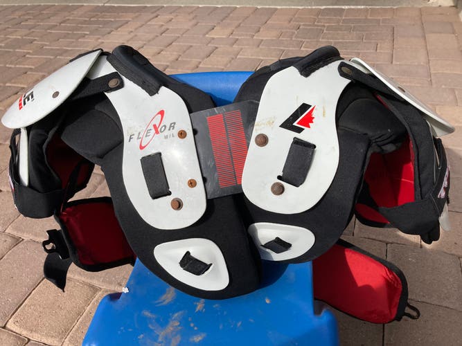 Louisville Flexor Shoulder Pads