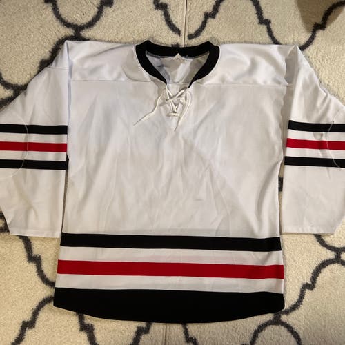 White Used Large Athletic Knit Jersey