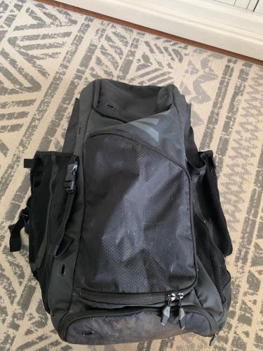 Easton E160 Catchers Bat Pack