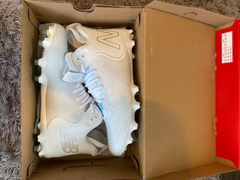 New Mens New Balance Freeze 3.0 Cleats. Size 10.5 US. White