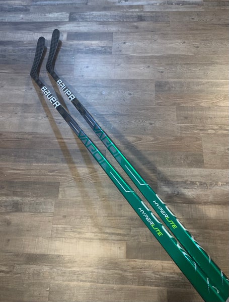 New Pro Stock RH Bauer Vapor Hyperlite P90T 77 Flex (1 Stick)