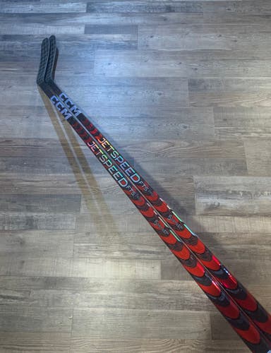 (2-pack) New Pro Stock RH CCM Jetspeed FT5 Pro P88 85 Flex