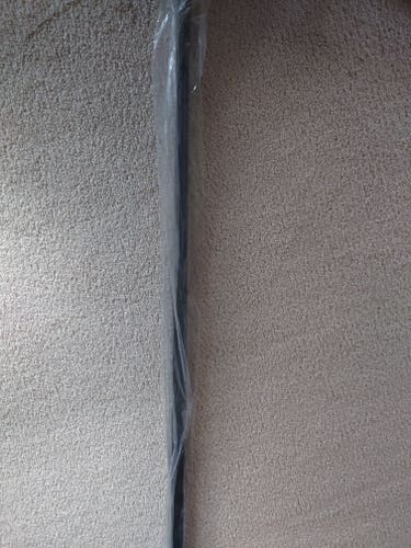 New Senior Right Handed Bauer Agent (AG5NT) Hockey Stick P92M 70 Flex