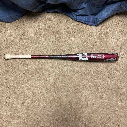 2022 Demarini Voodoo One 33/30