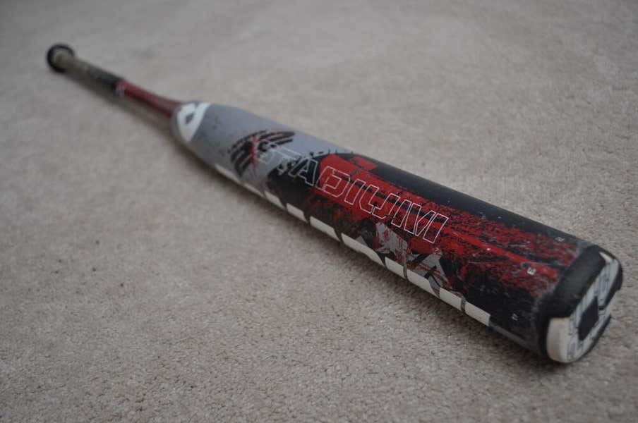 34/26 DeMarini Stadium STU-11 Larsen 22 Signature Series