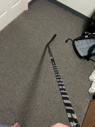 Senior Right Handed P90TM Alpha LX Pro Hockey Stick