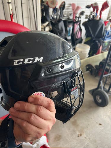 Lightly Used Large CCM FM06 Helmet