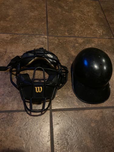 Wilson A3007 catchers mask