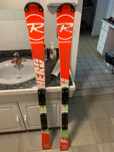 Used 146 10M Hero SL Skis