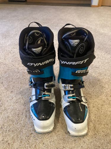 Used Women's Dynafit Alpine Touring One PX-TF Ski Boots Medium Flex