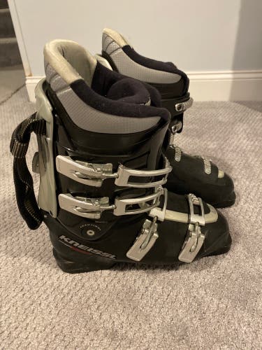 Kneiissl Ski Boots