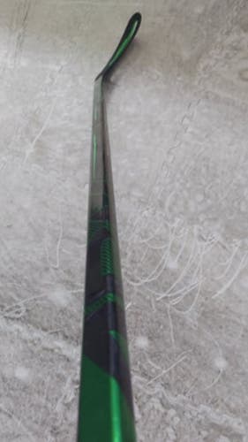 Bauer Nexus ADV p28 right