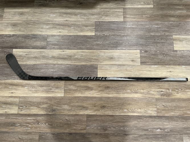 Bauer Pro Custom P92 77 Flex NO GRIPTAC Hockey Stick