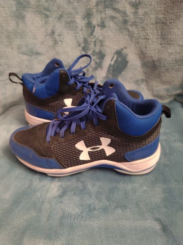 Under Armour Blue Adult Men's Used Size 7.0 (Women's 8.0) Molded Plastic Cleats High Top