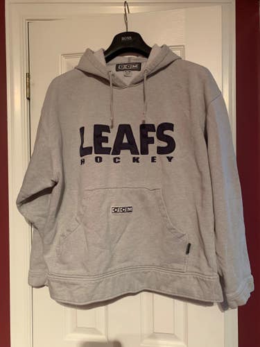 Maple Leaf CCM Sweatshirt
