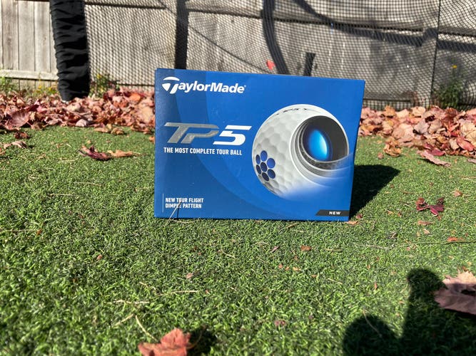 New TaylorMade 12 Pack TP5 Balls