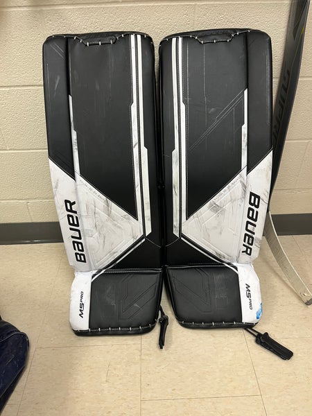 34" Bauer Supreme M5 Pro Goalie Leg Pads
