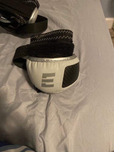 *BRAND NEW* Epoch Integra Lacrosse Defense Caps/Elbow Pads
