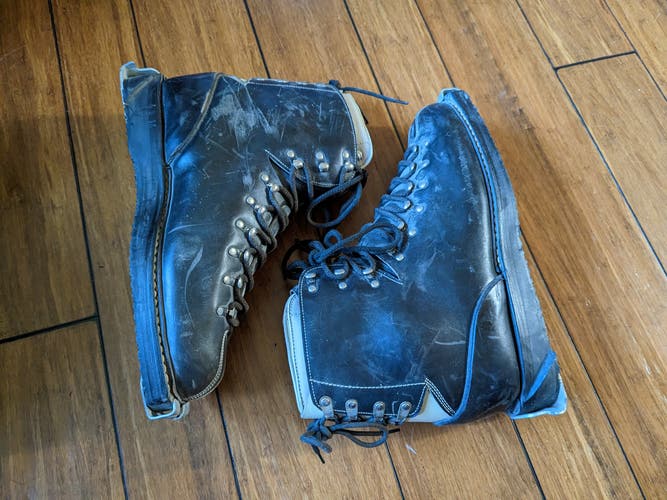 Used vintage downhill ski boots
